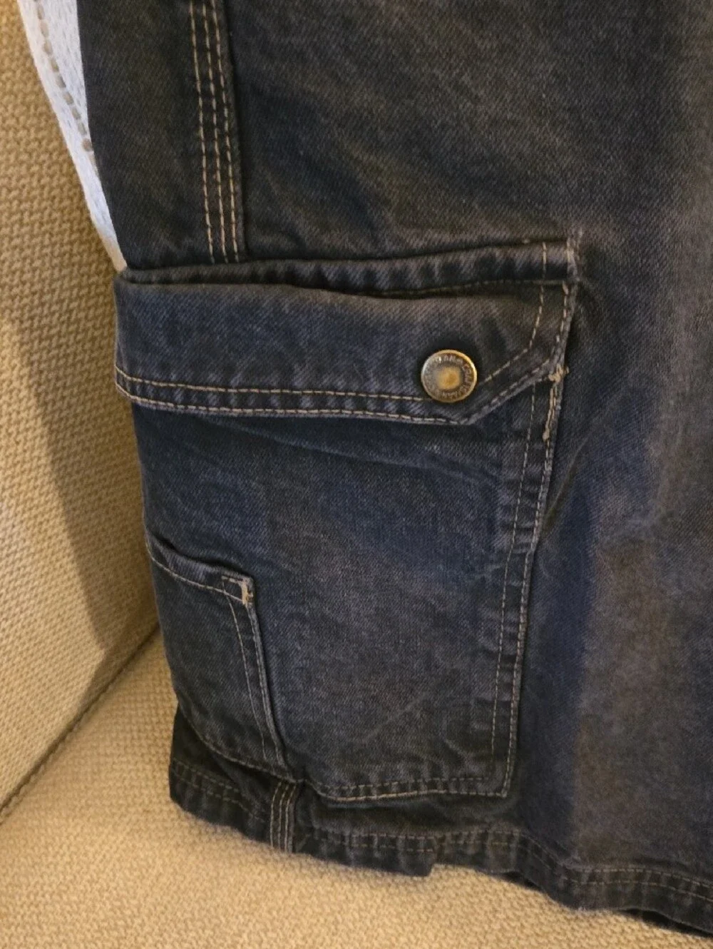 Craftsman Men's Black Cargo Shorts with Utility Pockets